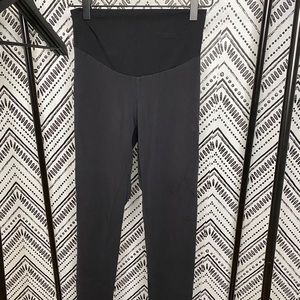 Maternity leggings black